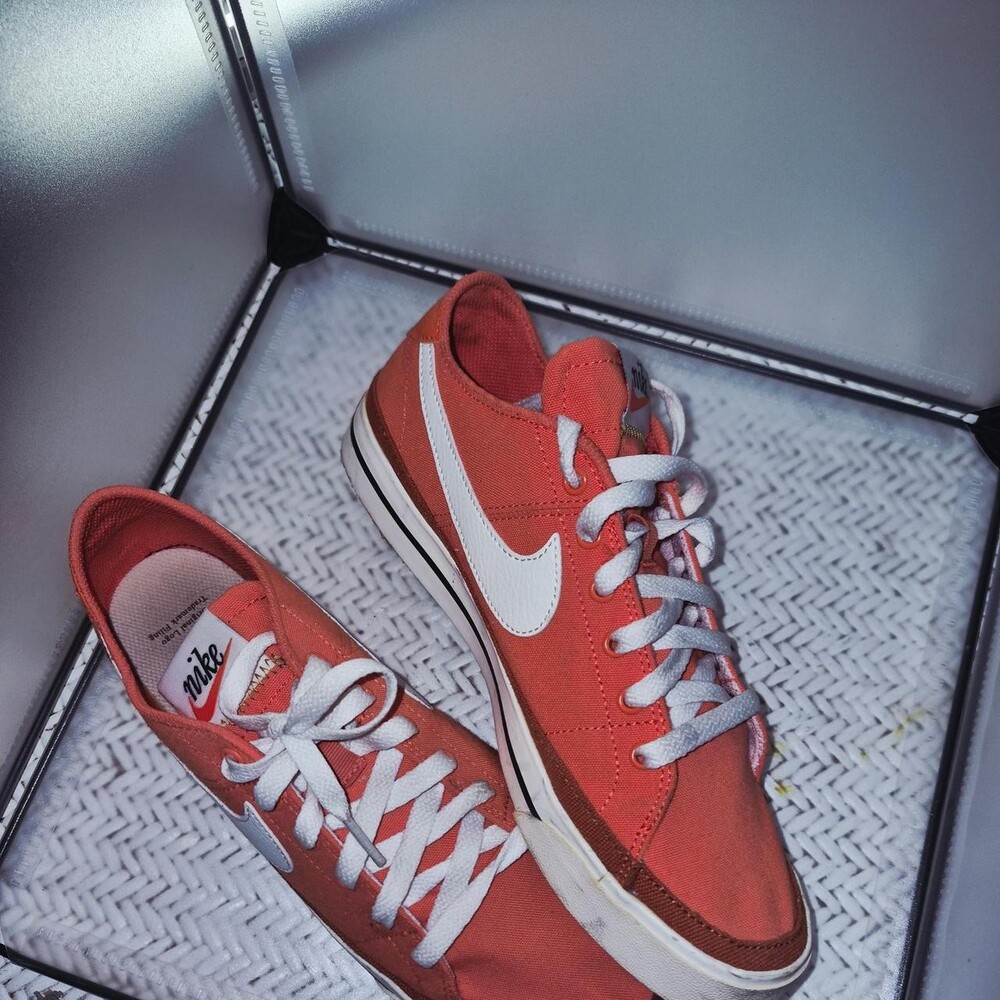 Nike Blazer Low '77 sneakers in red & orange #blazer #retro